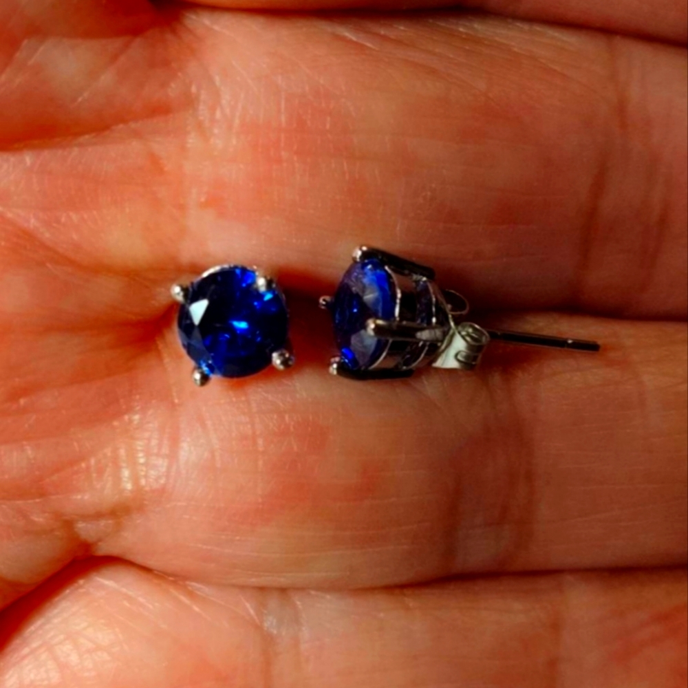 New Blue Sapphire One Carat Stud Earrings - Picture 2 of 3